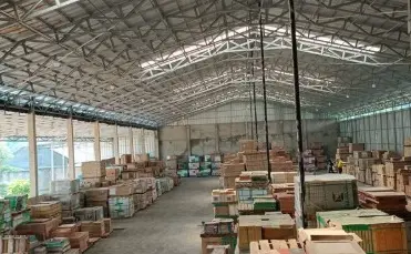gudang keramik toko bangunan mogajoyo